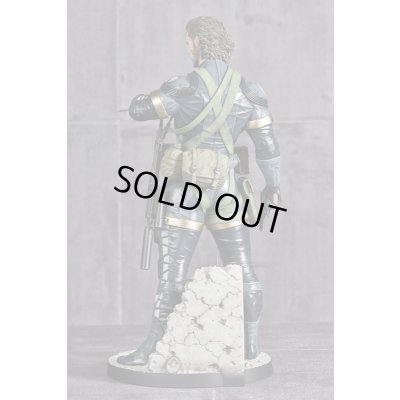 Photo7: METAL GEAR SOLID V GROUND ZEROES / SNAKE 1/6 Scale Statue 