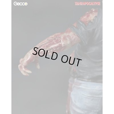 Photo10: Tales from the Apocalypse, The Truck Driver - 1/16 Scale Zombie Plastic Model Kit