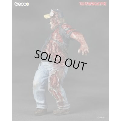 Photo11: Tales from the Apocalypse, The Truck Driver - 1/16 Scale Zombie Plastic Model Kit