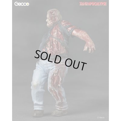 Photo3: Tales from the Apocalypse, The Truck Driver - 1/16 Scale Zombie Plastic Model Kit