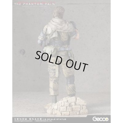 Photo5: METAL GEAR SOLID V: THE PHANTOM PAIN / VENOM SNAKE 1/6 Scale Statue (Free Shipping)