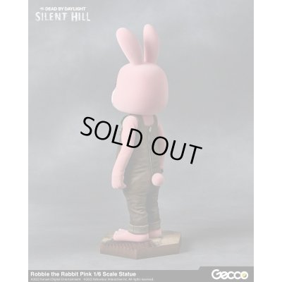 Photo4: SILENT HILL x Dead by Daylight, Robbie the Rabbit Pink 1/6 Scale Statue