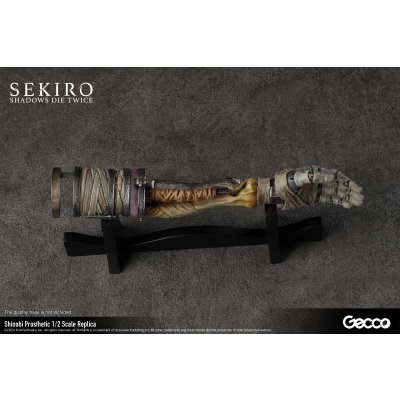 Photo7: SEKIRO: SHADOWS DIE TWICE Shinobi Prosthetic 1/2 Scale Replica
