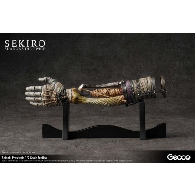 Photo4: SEKIRO: SHADOWS DIE TWICE Shinobi Prosthetic 1/2 Scale Replica