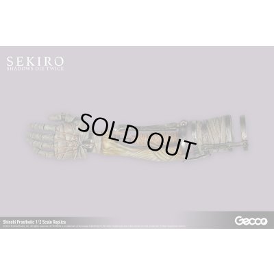 Photo27: SEKIRO: SHADOWS DIE TWICE Shinobi Prosthetic 1/2 Scale Replica