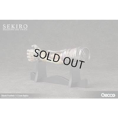 Photo5: SEKIRO: SHADOWS DIE TWICE Shinobi Prosthetic 1/2 Scale Replica