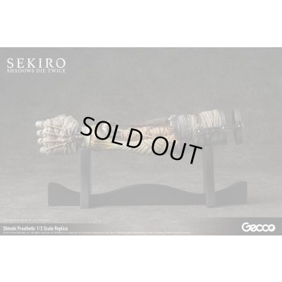 Photo18: SEKIRO: SHADOWS DIE TWICE Shinobi Prosthetic 1/2 Scale Replica