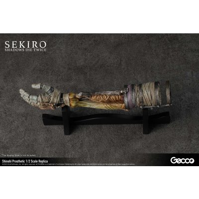 Photo8: SEKIRO: SHADOWS DIE TWICE Shinobi Prosthetic 1/2 Scale Replica