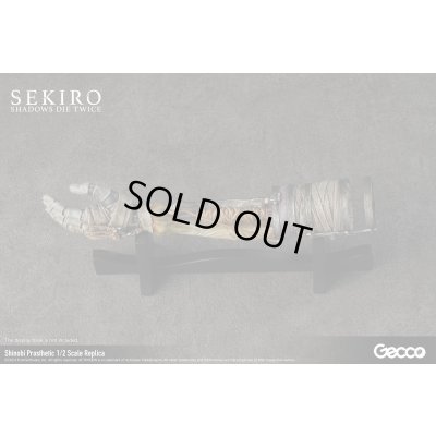 Photo8: SEKIRO: SHADOWS DIE TWICE Shinobi Prosthetic 1/2 Scale Replica