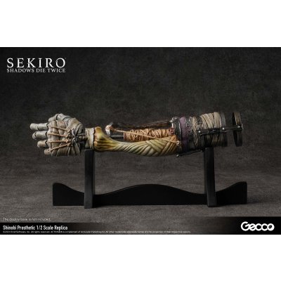 Photo20: SEKIRO: SHADOWS DIE TWICE Shinobi Prosthetic 1/2 Scale Replica
