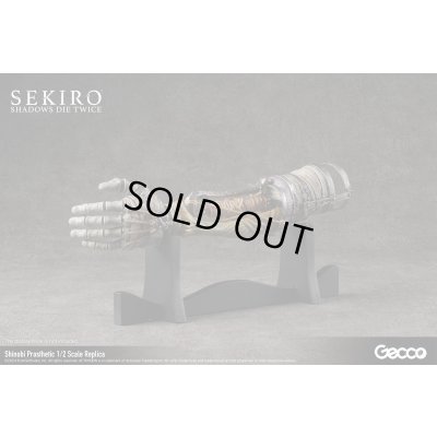 Photo3: SEKIRO: SHADOWS DIE TWICE Shinobi Prosthetic 1/2 Scale Replica