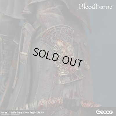 Photo27: Bloodborne Hunter 1/6 Scale Statue ~Blood Regain Edition~