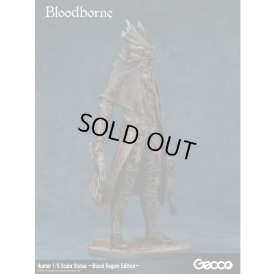 Photo10: Bloodborne Hunter 1/6 Scale Statue ~Blood Regain Edition~