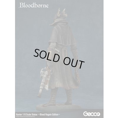Photo6: Bloodborne Hunter 1/6 Scale Statue ~Blood Regain Edition~