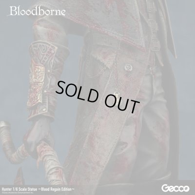 Photo20: Bloodborne Hunter 1/6 Scale Statue ~Blood Regain Edition~