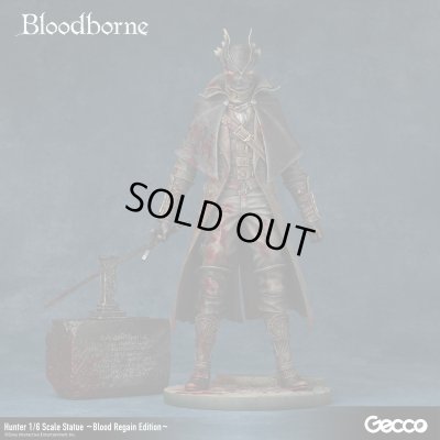 Photo35: Bloodborne Hunter 1/6 Scale Statue ~Blood Regain Edition~